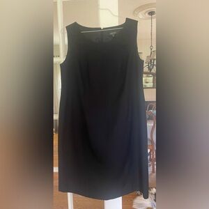 Kasper fitted, sleeveless black dress
